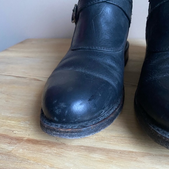 Frye Jayden Cross Strap Leather Boots - Picture 5 of 12